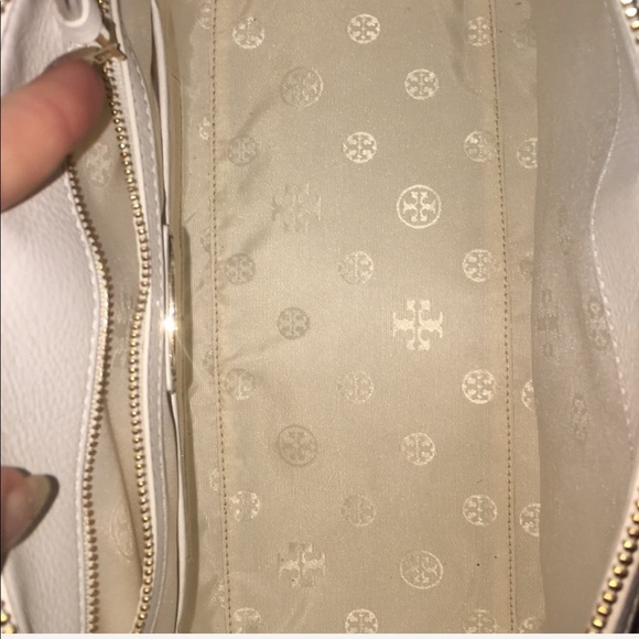 Tory Burch Britten satchel with crossbody strapNWT - Picture 7 of 10